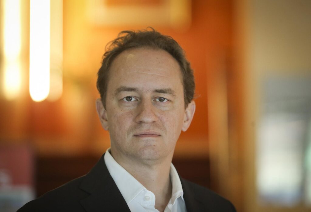 Mario Holzner