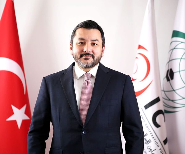 Taha Ayhan